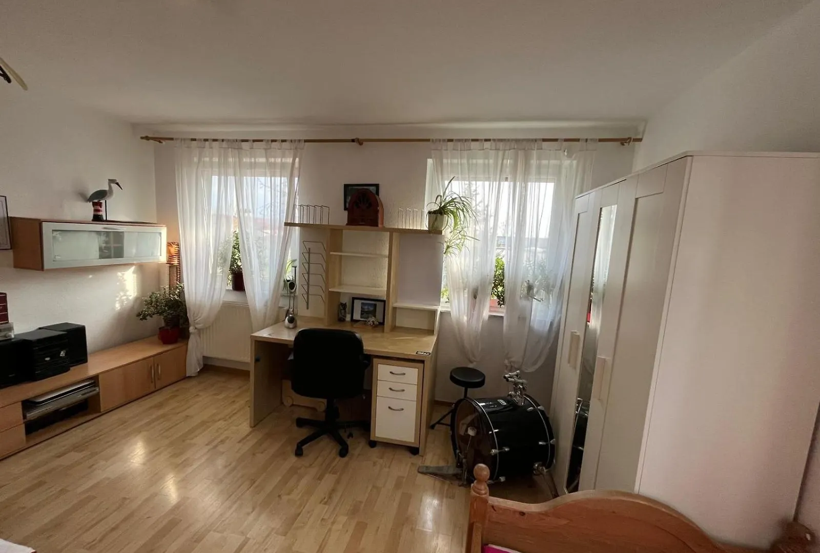 הנובר Schoenes Haus Mit 3 Zimmern Kueche Bad & Wohnzimmer 2 Parkplaetze
